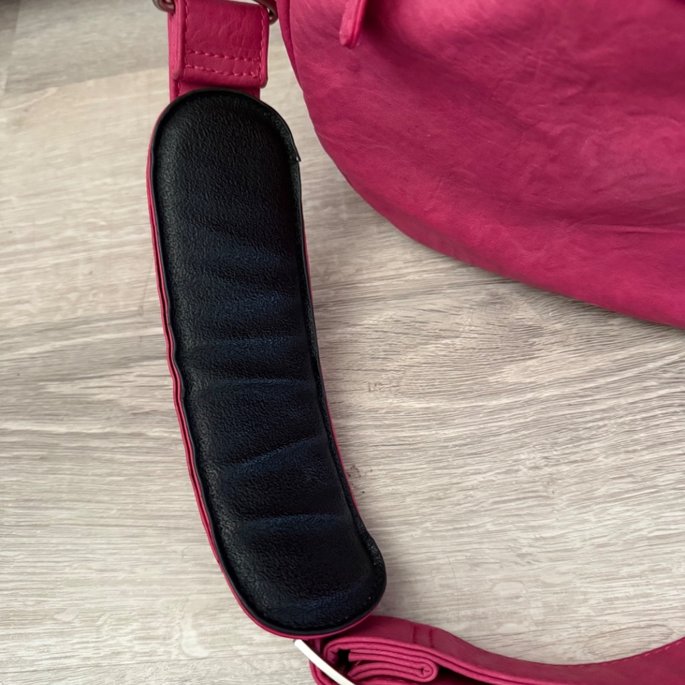 Kelly Moore Rasberry Hobo Camera Bag Photography Artistic - Picture 10 of 15